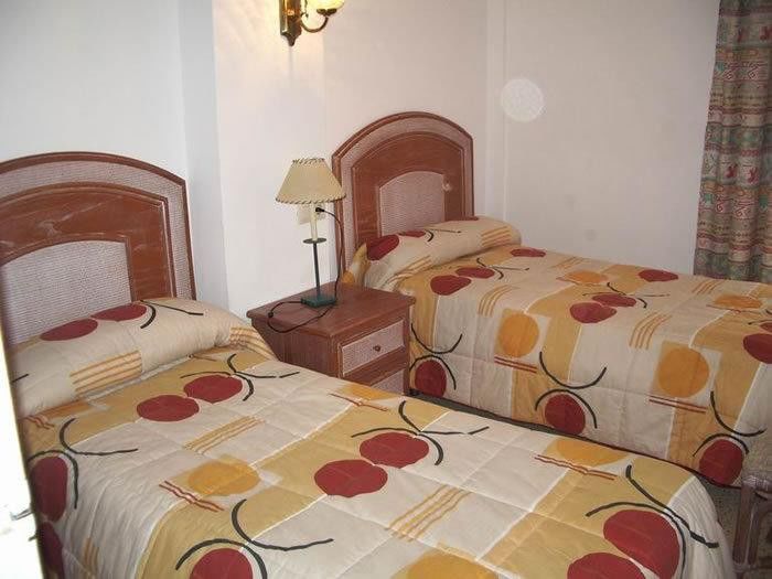 Apartamentos Eva Costa Brava Buitenkant foto