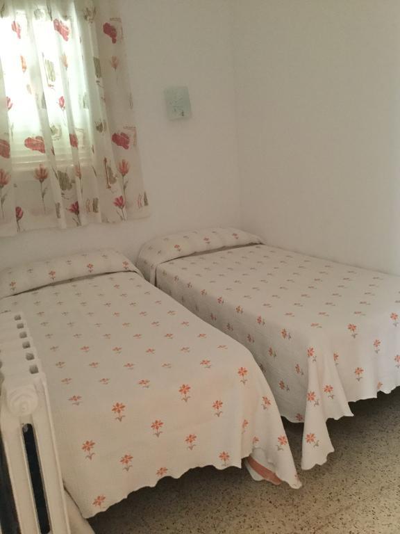 Apartamentos Eva Costa Brava Buitenkant foto