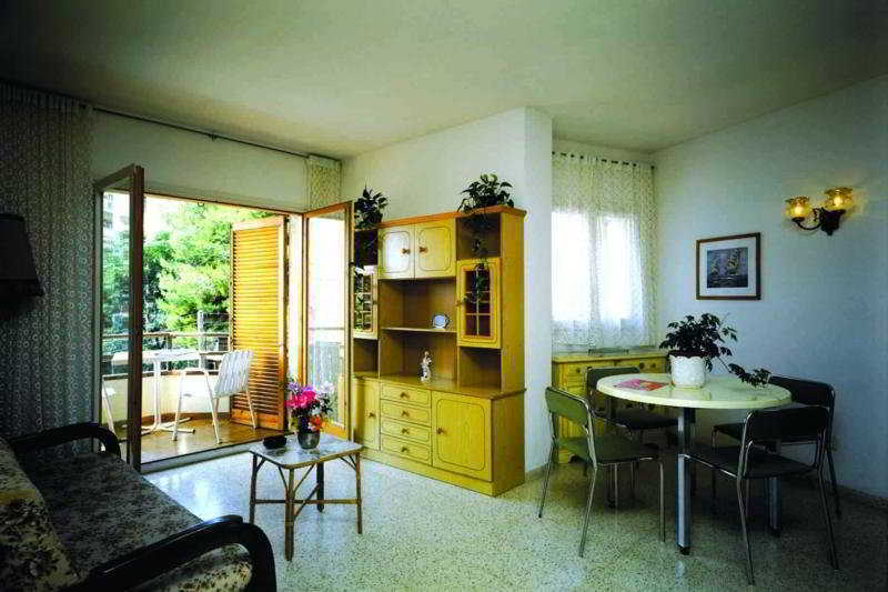 Apartamentos Eva Costa Brava Buitenkant foto